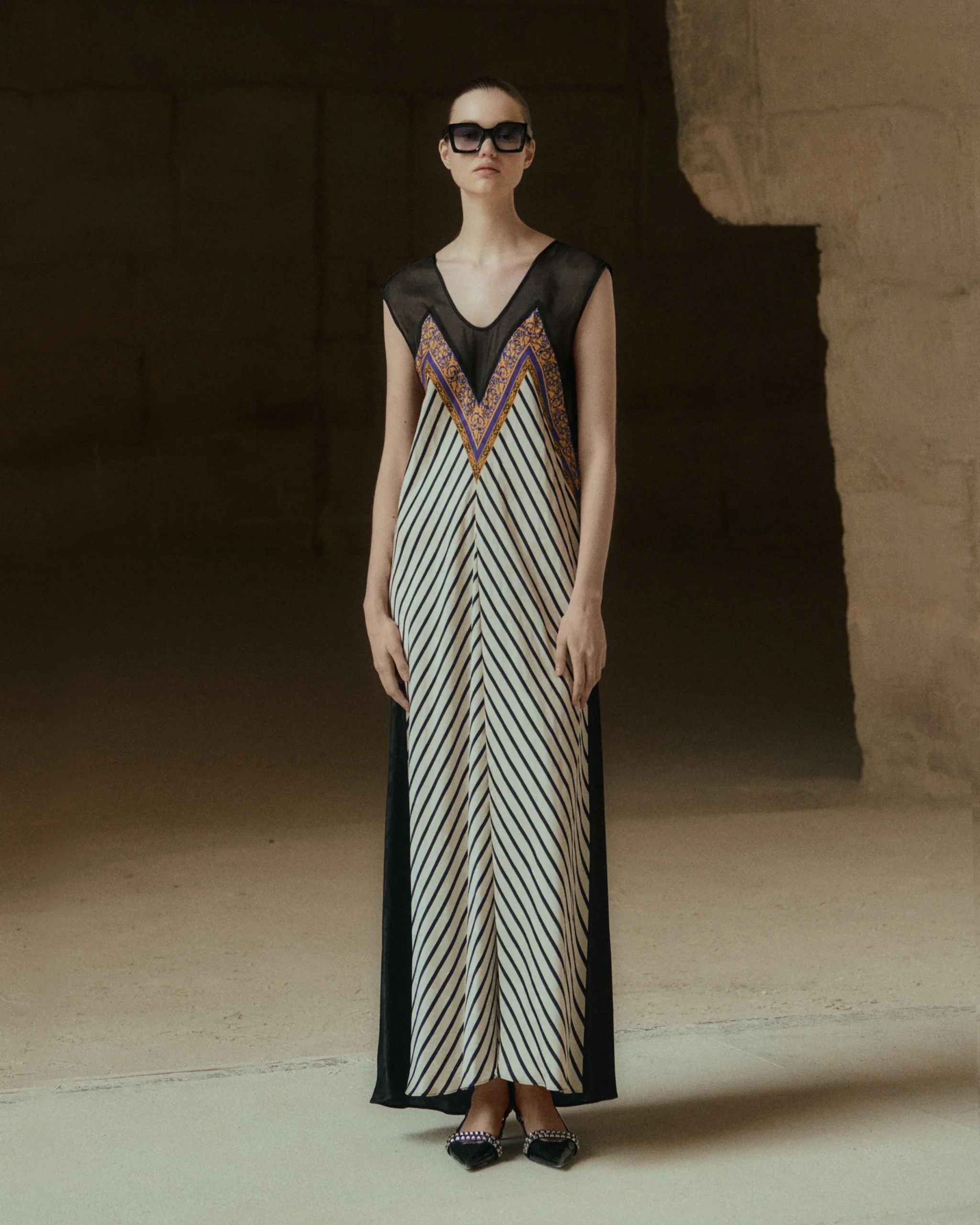 Robe Capri - Noir – Image 2