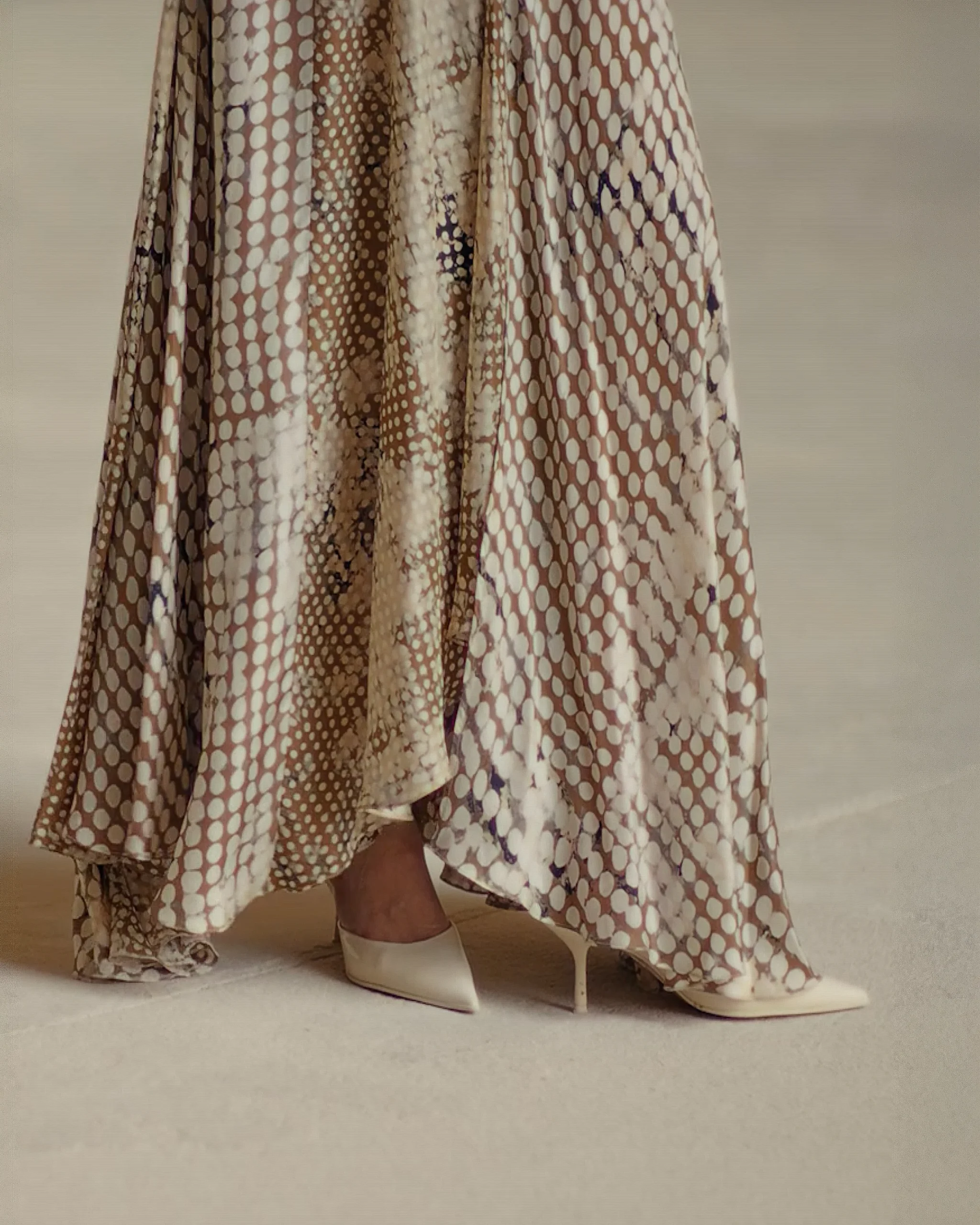 Robe Dido - Beige – Image 5