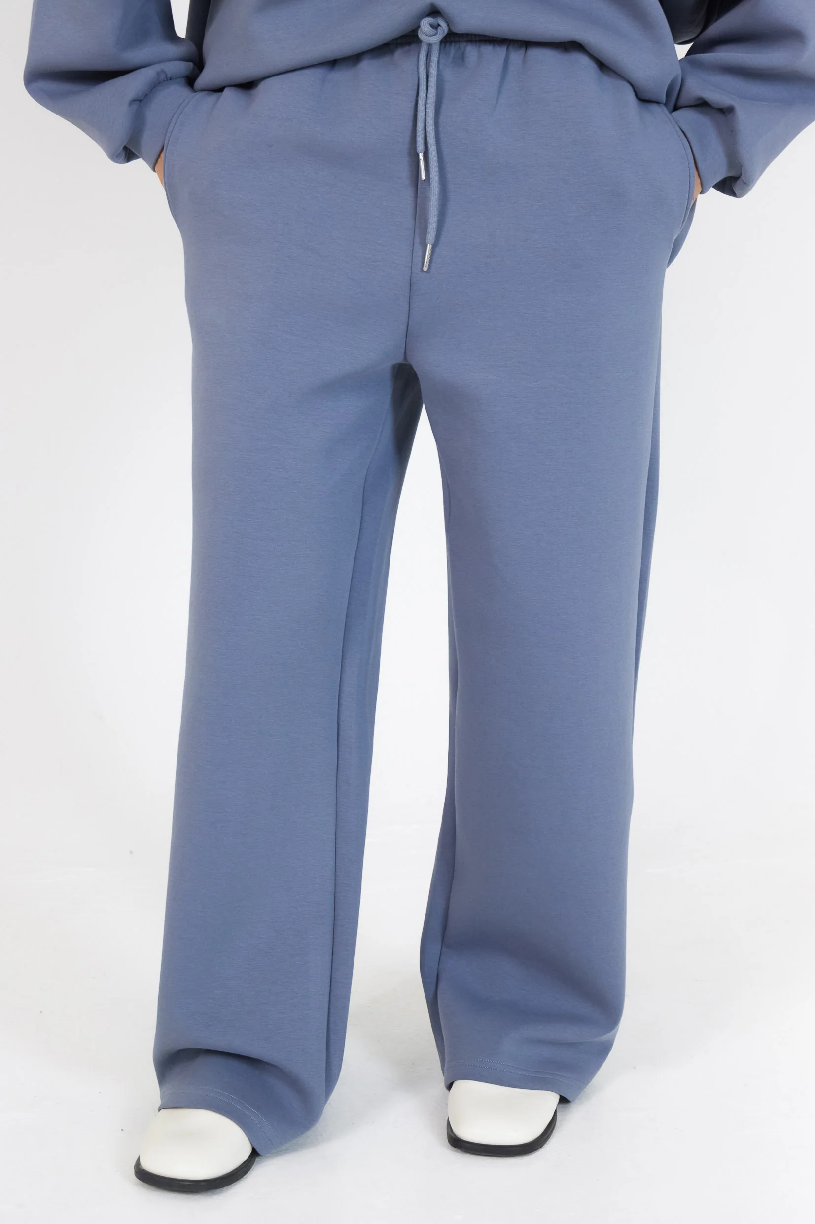 Le Pantalon Comfy Bleu Délavé – Image 3