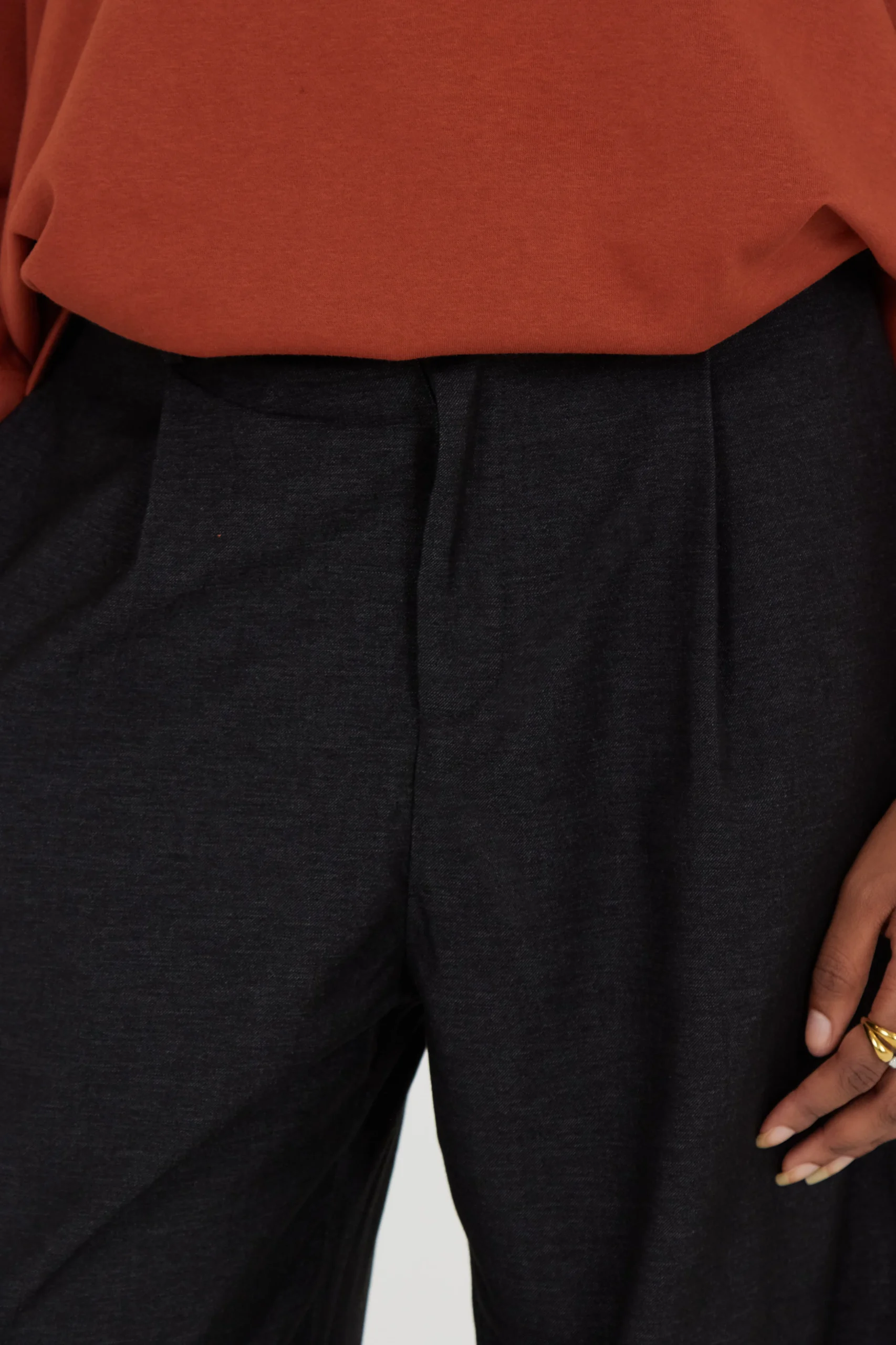 Le Pantalon City AW Gris Anthracite – Image 4