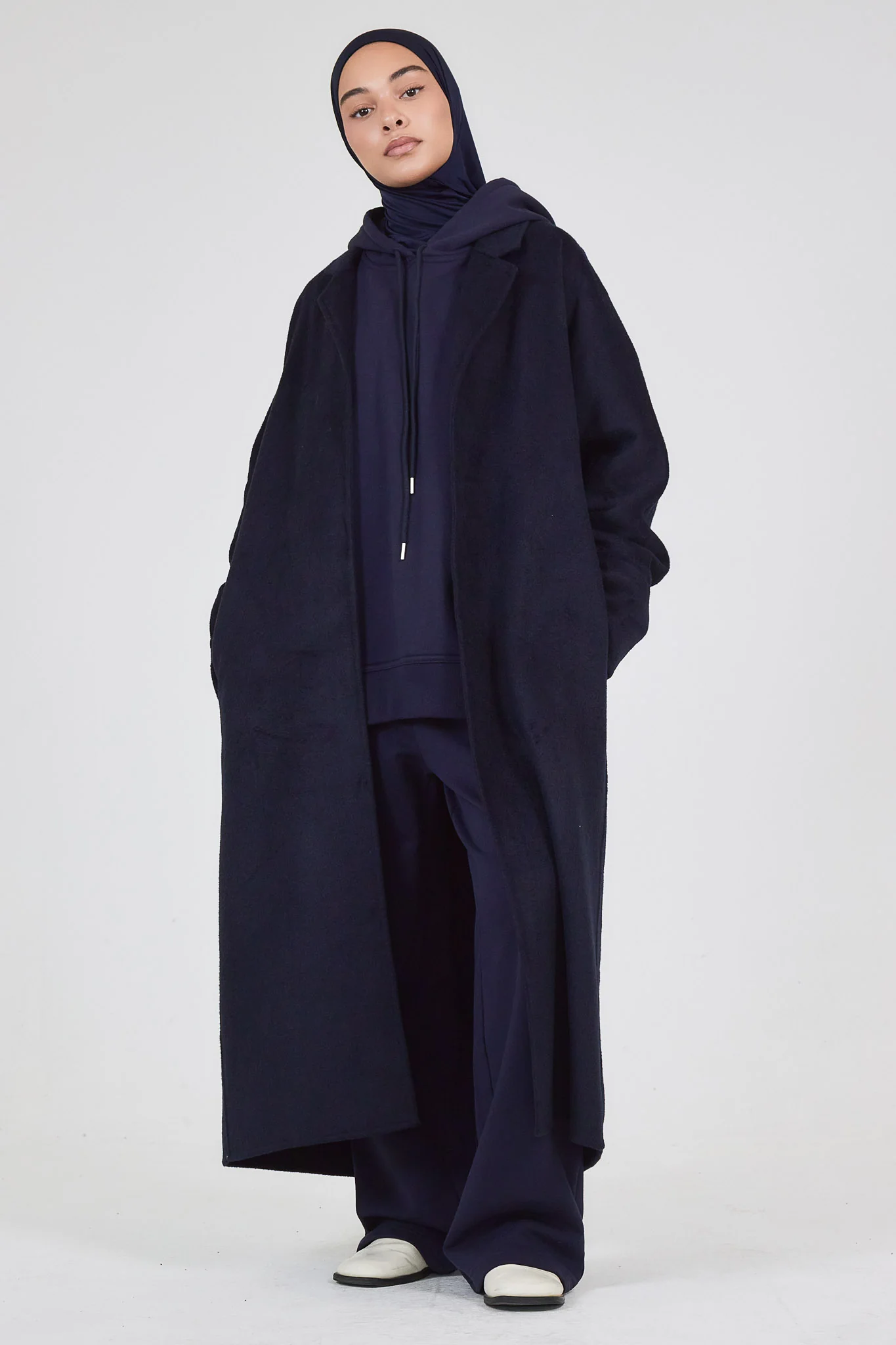 Le Manteau Wool Bleu Nuit