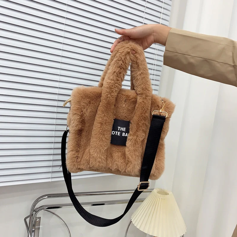 Sac Bandoulière Fausse Fourrure - NORAH – Image 6
