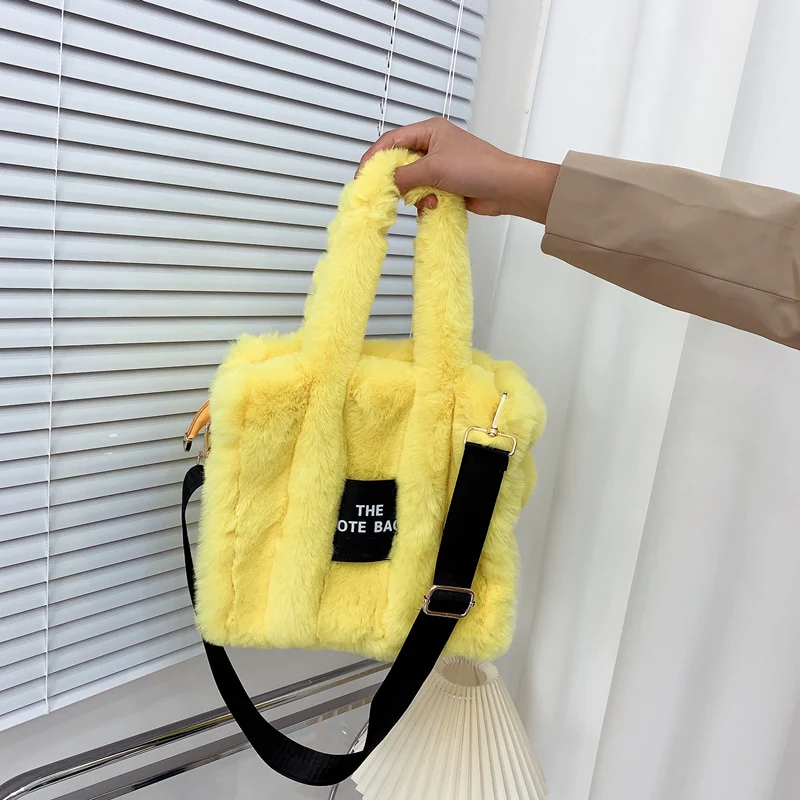 Sac Bandoulière Fausse Fourrure - NORAH – Image 4