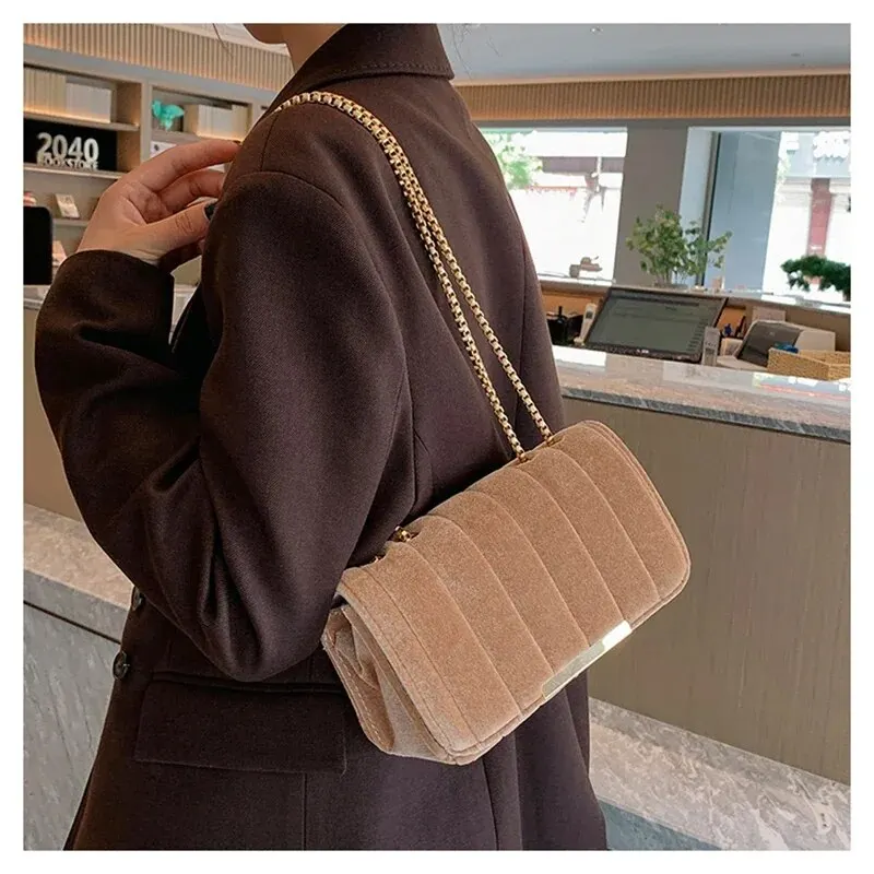 Sac Bandouliere Velours - Isabella – Image 4