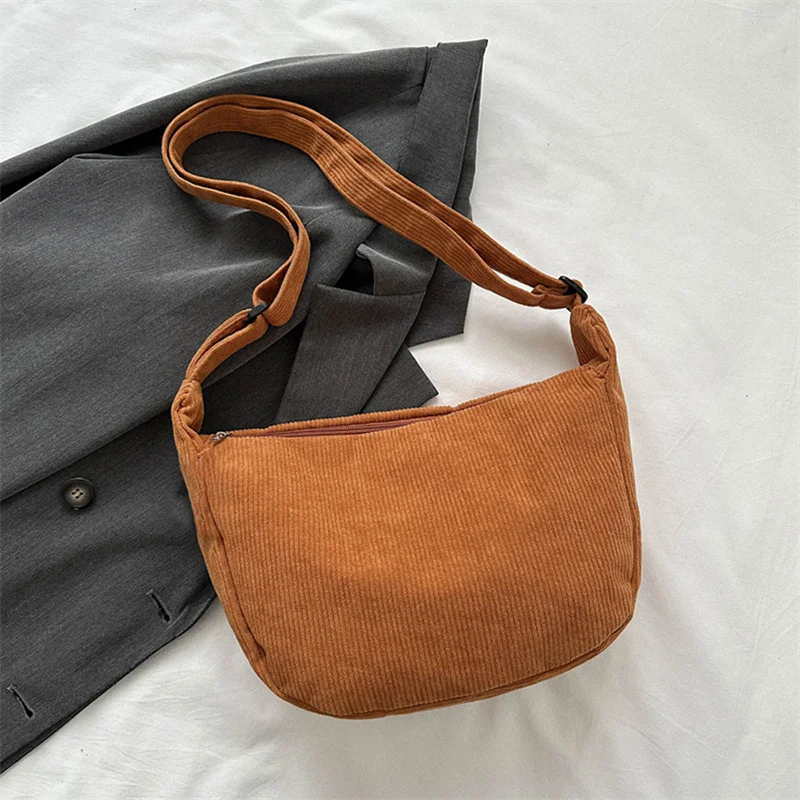 Sac Banane Velours - Ofelia – Image 9