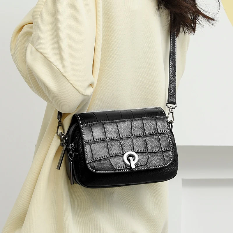 Petit Sac Bandouliere Noir - Diana – Image 7