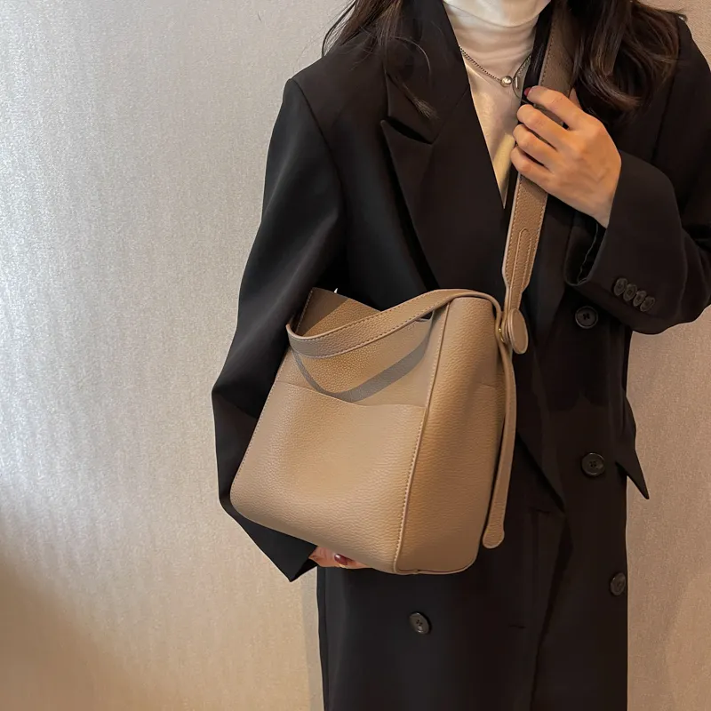 Grand Sac a Main Bandouliere - Liliana – Image 7