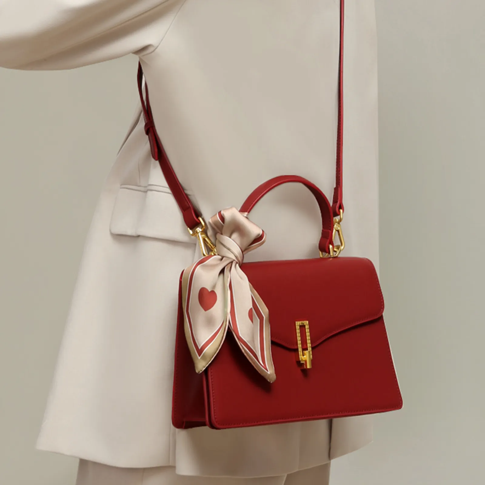 Sac Rouge Luxe - Alisa